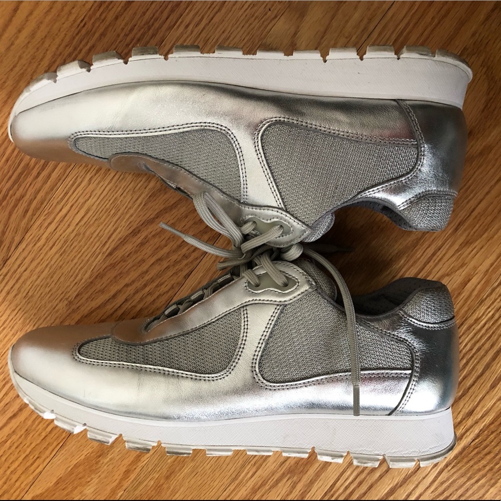 Prada women sneakers - Picture 6 of 8
